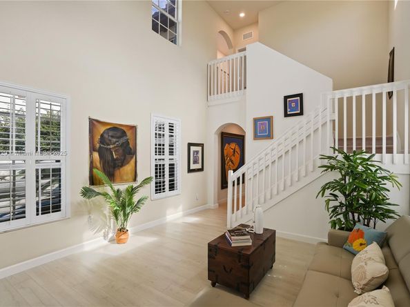 9127 SW 171st Ct, Miami FL 33196