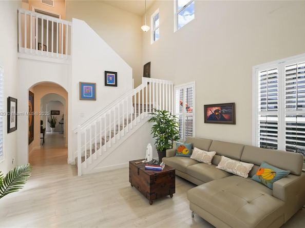 9127 SW 171st Ct, Miami FL 33196