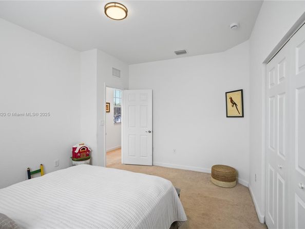 9127 SW 171st Ct, Miami FL 33196