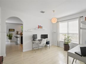 9127 SW 171st Ct, Miami FL 33196