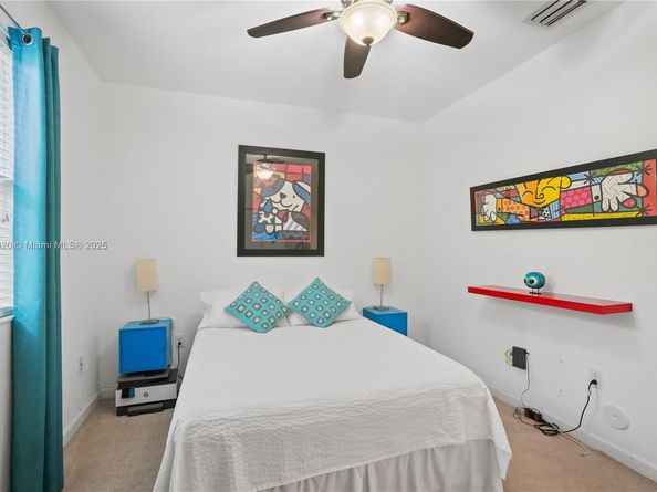 9127 SW 171st Ct, Miami FL 33196