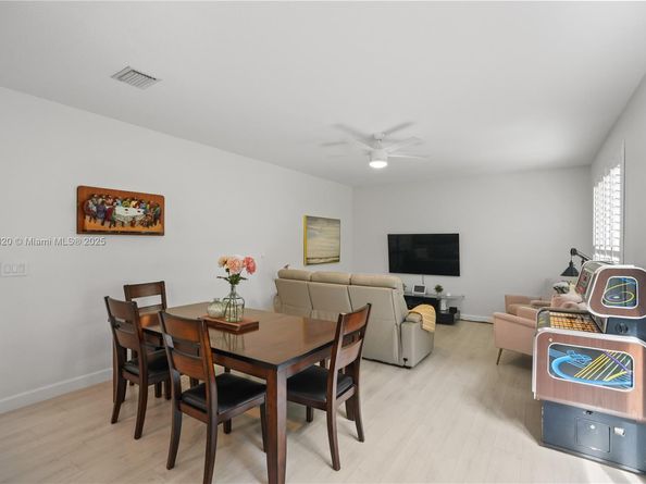 9127 SW 171st Ct, Miami FL 33196