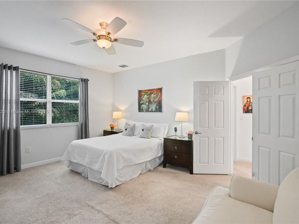 9127 SW 171st Ct, Miami FL 33196