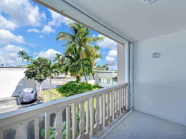 410 SE 2nd St 223, Hallandale Beach FL 33009