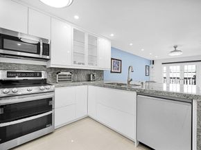 410 SE 2nd St 223, Hallandale Beach FL 33009