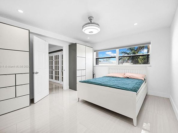 410 SE 2nd St 223, Hallandale Beach FL 33009