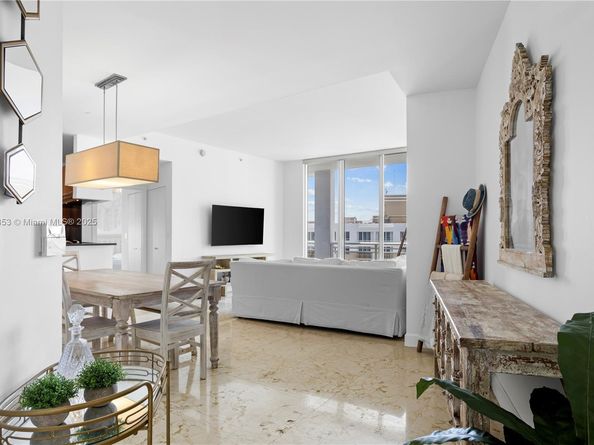 901 Brickell Key Blvd 3301, Miami FL 33131