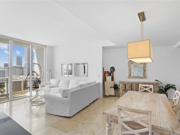 901 Brickell Key Blvd 3301, Miami FL 33131