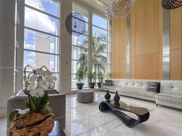 901 Brickell Key Blvd 3301, Miami FL 33131
