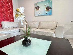 2841 SW 4th Ct, Fort Lauderdale FL 33312