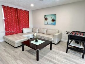 2841 SW 4th Ct, Fort Lauderdale FL 33312