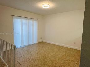 984 W 40th St 2, Hialeah FL 33012