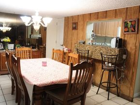 17820 NW 82nd Ave, Hialeah FL 33015