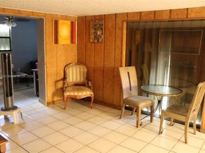 17820 NW 82nd Ave, Hialeah FL 33015