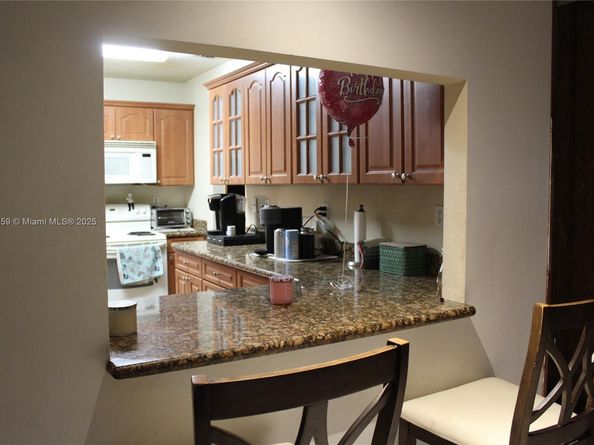 17820 NW 82nd Ave, Hialeah FL 33015