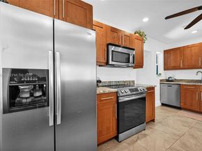 1328 N Andrews Ave, Fort Lauderdale FL 33311
