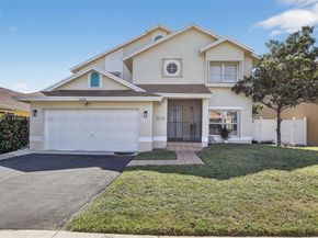 9710 SW 9th Ct, Pembroke Pines FL 33025