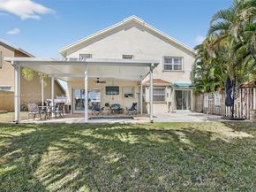 9710 SW 9th Ct, Pembroke Pines FL 33025