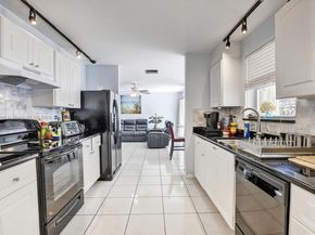 9710 SW 9th Ct, Pembroke Pines FL 33025