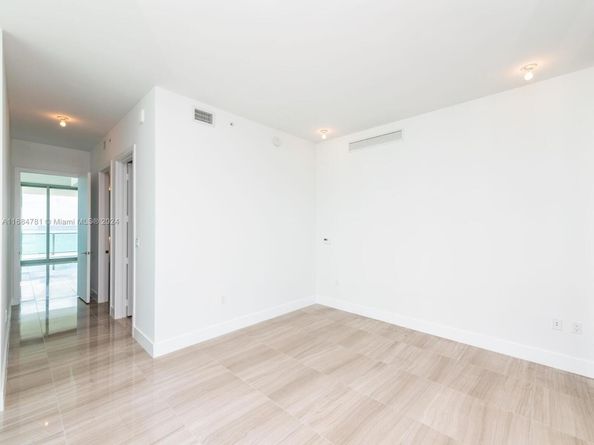 6901 Collins Ave 701, Miami Beach FL 33141