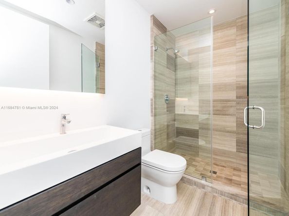 6901 Collins Ave 701, Miami Beach FL 33141