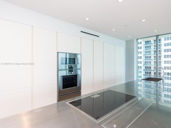 6901 Collins Ave 701, Miami Beach FL 33141