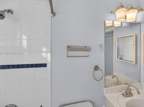 2073 SE 13th St, Homestead FL 33035