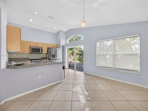 2073 SE 13th St, Homestead FL 33035