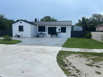 1240 Peri St
