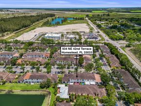 934 NE 42nd Ter, Homestead FL 33033