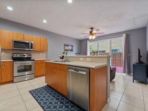 934 NE 42nd Ter, Homestead FL 33033