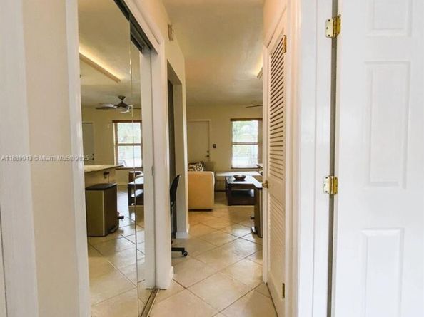 1012 SE 15th St 3, Fort Lauderdale FL 33316