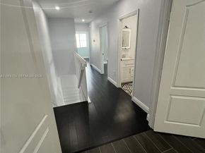 9000 W Flagler St 1, Miami FL 33174