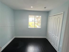 9000 W Flagler St 1, Miami FL 33174