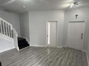 9000 W Flagler St 1, Miami FL 33174