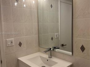 10916 SW 70th Ter, Miami FL 33173