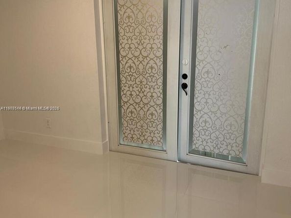 10916 SW 70th Ter, Miami FL 33173