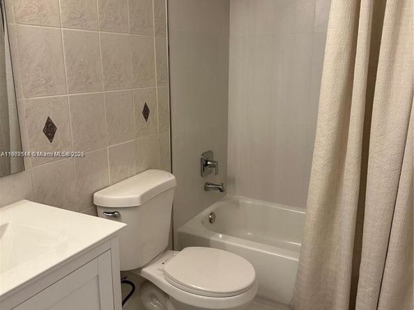 10916 SW 70th Ter, Miami FL 33173