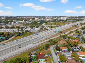 5931 NE 1st Ave, Oakland Park FL 33334