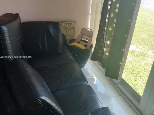 8130 Sunrise Lakes Blvd 107, Sunrise FL 33322