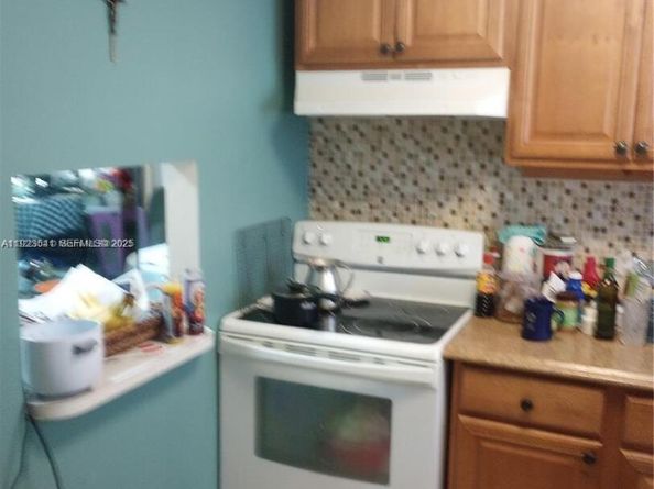 8130 Sunrise Lakes Blvd 107, Sunrise FL 33322