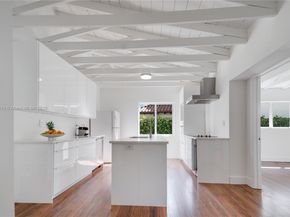 5308 Riviera Dr, Coral Gables FL 33146