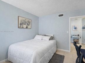 1916 SW 17th Ave 34, Miami FL 33145
