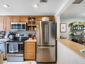 1916 SW 17th Ave 34, Miami FL 33145