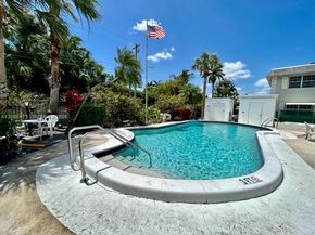 1520 Mckinley St 206E, Hollywood FL 33020
