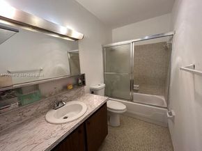 1520 Mckinley St 206E, Hollywood FL 33020