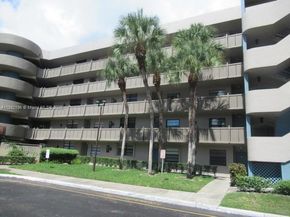 1100 Colony Point Cir 518, Pembroke Pines FL 33026