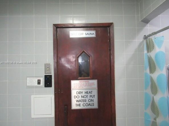 1100 Colony Point Cir 518, Pembroke Pines FL 33026