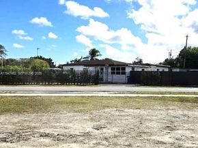 14200 Carver Dr, Miami FL 33176