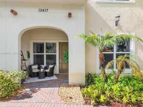 12417 NW 17th Mnr, Pembroke Pines FL 33028